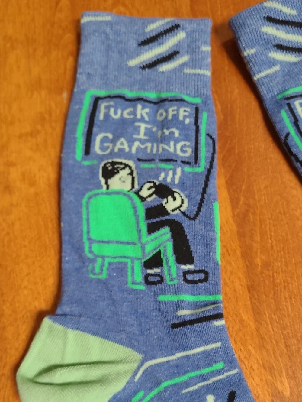 Blue Q  'I'm Gaming' Crew Socks, Unisex